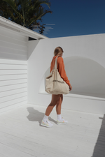Load image into Gallery viewer, Eris Collective Tote tan 
